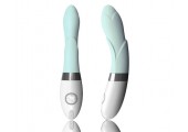 Голубой вибратор с лепестками на тельце Iris Blue - 22 см.